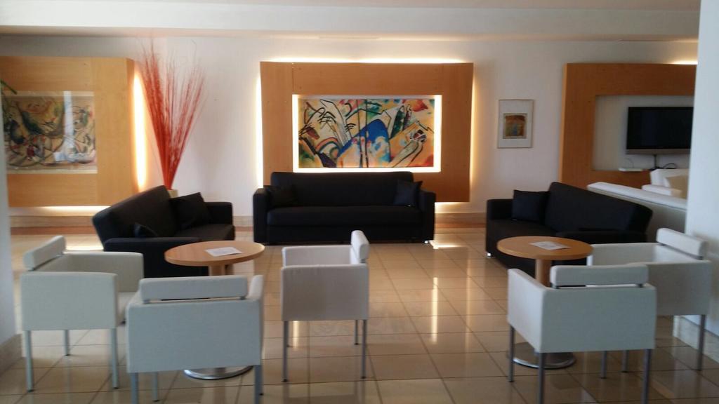 Hotel Planet Arezzo Luaran gambar